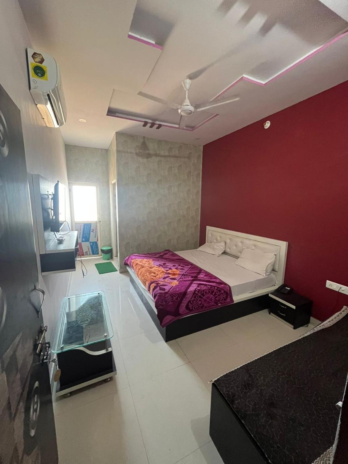 Hotel Aapno Shyam And Restaurant Khatu Экстерьер фото