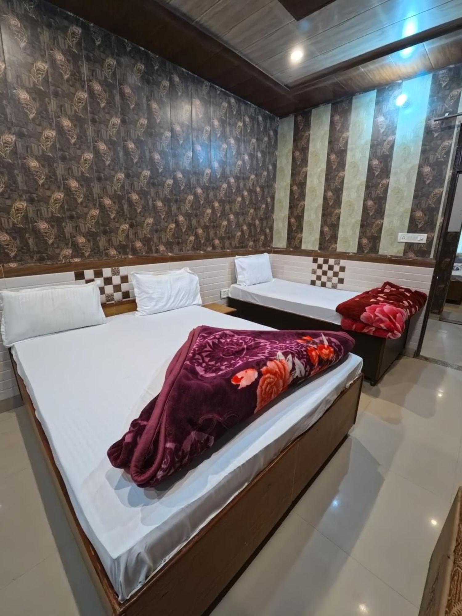 Hotel Aapno Shyam And Restaurant Khatu Экстерьер фото
